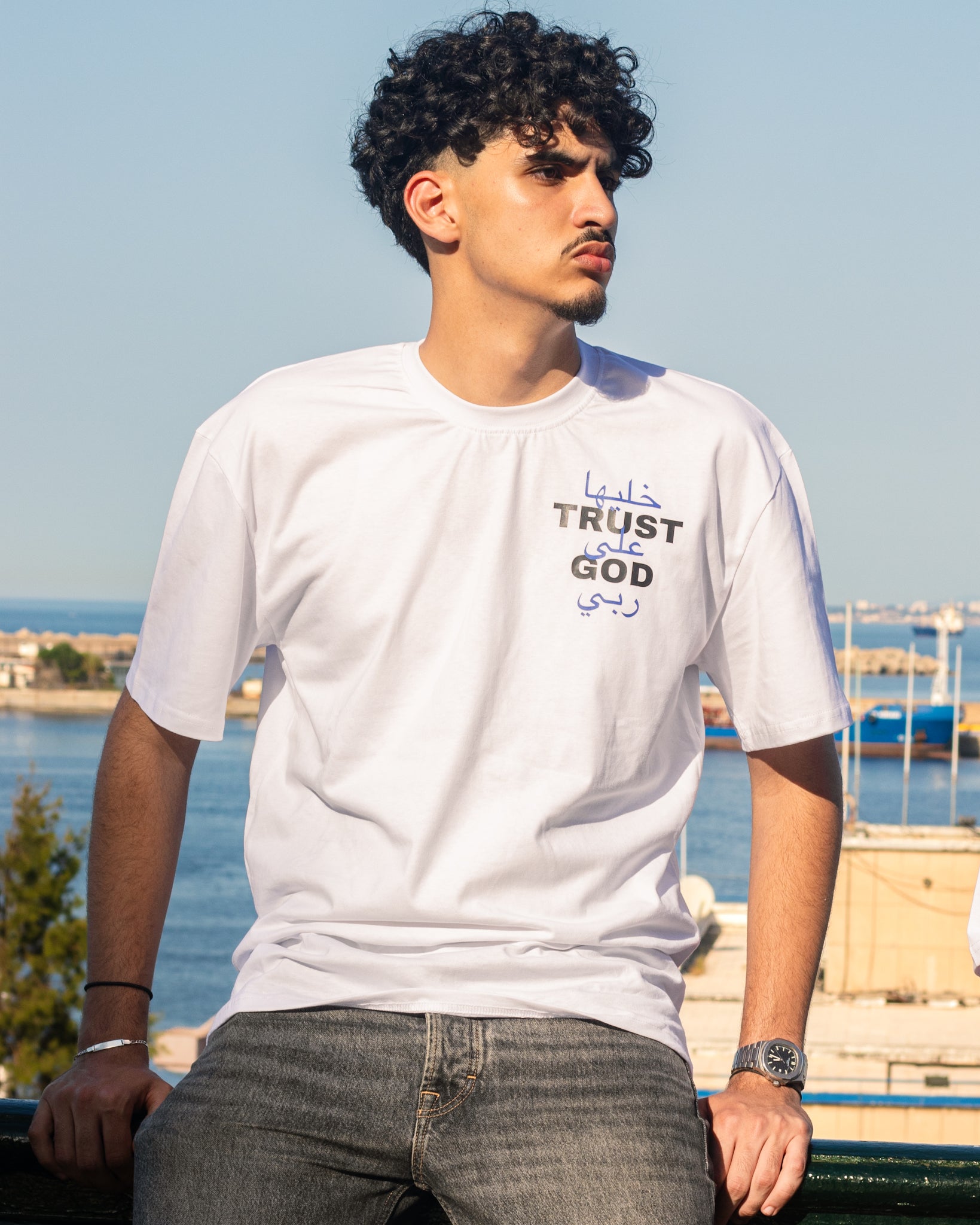 Tee-shirt Trust God